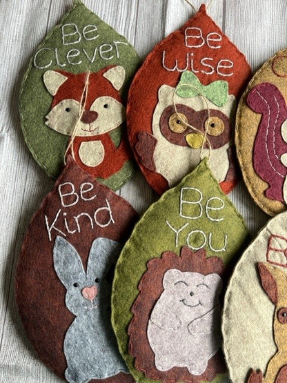 Leaf Shaped Woodland Animal Hanging Items with Inspiring Quotes