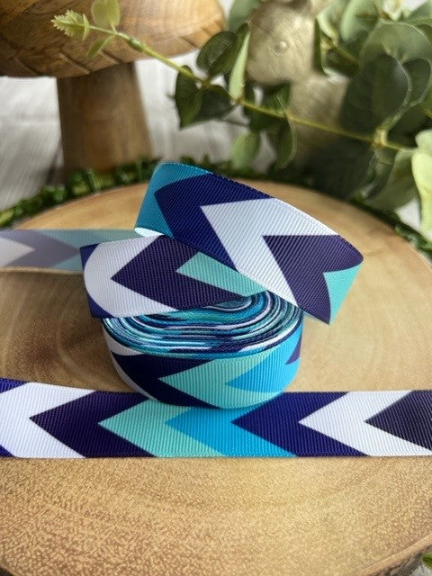 Beautiful Bright Blues & White ZigZag Print Design Grosgrain Ribbon