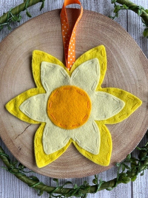 Digital Download Bright Coloured Daffodil PDF Sewing Instructions - Sew Your Own Daffodil