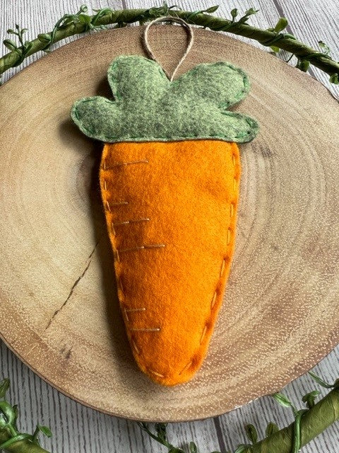 Handmade Felt Easter Carrot Hanging Decoration