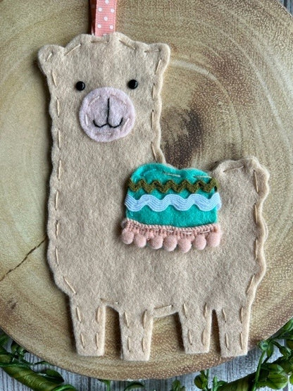 Digital Download Cute Llama PDF Sewing Instructions - Sew Your Own Cute Llama