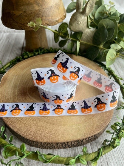  Beautiful Bright Halloween Pumpkins in Hats Print Design Grosgrain Ribbon